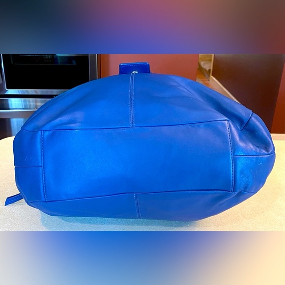 COACH Soho Bag w/Sliver Detailing, NWOT - Picture 9 of 16